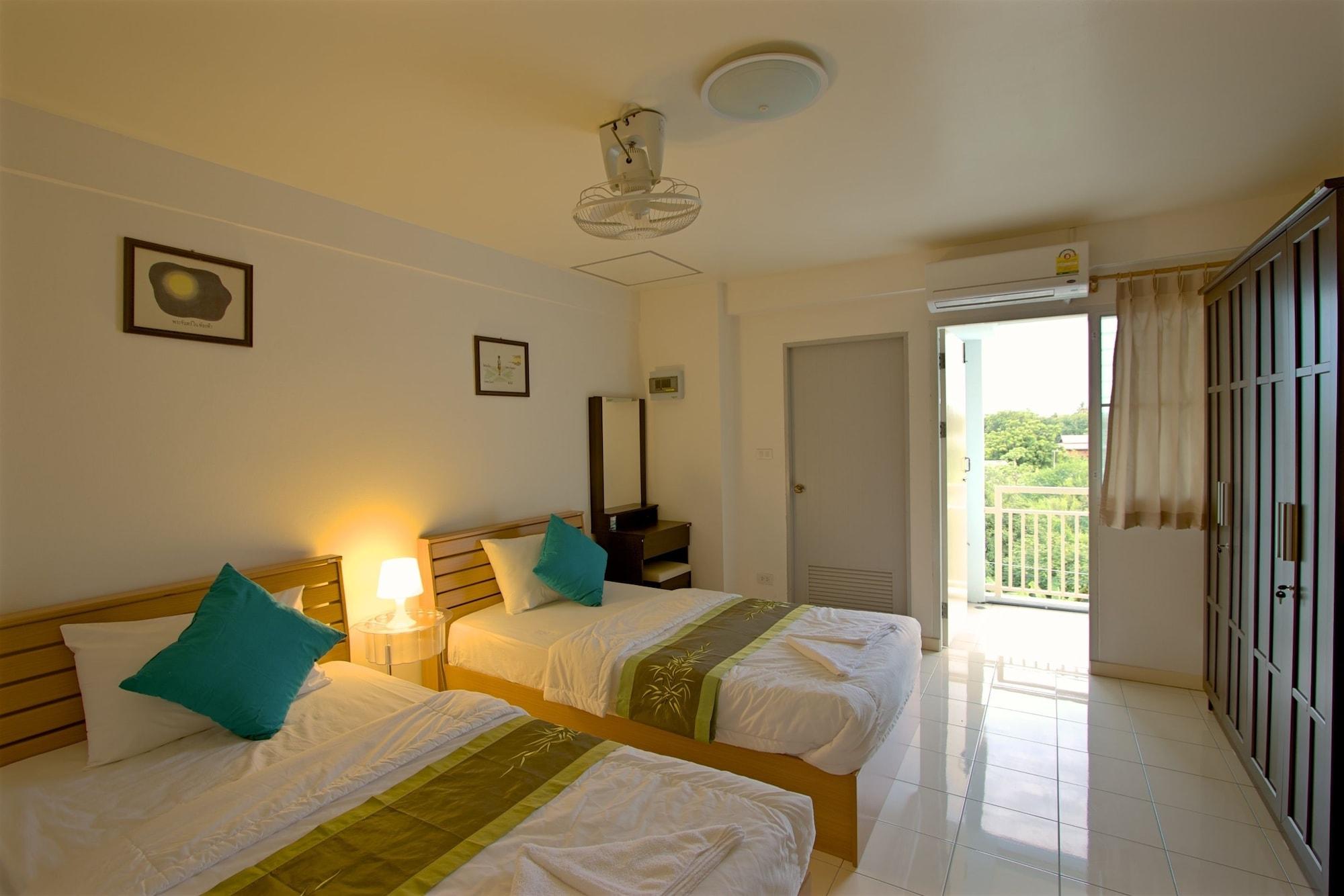 Charn Residence Bangsaen Exterior foto